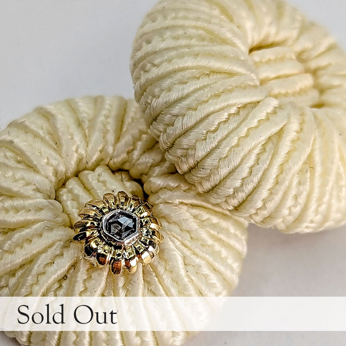 1920's Floral Diamond