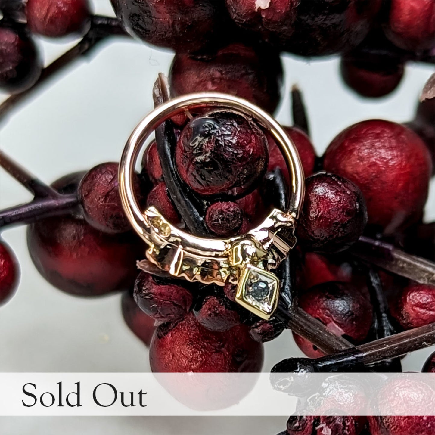 Textured Diamond Dangle Ring