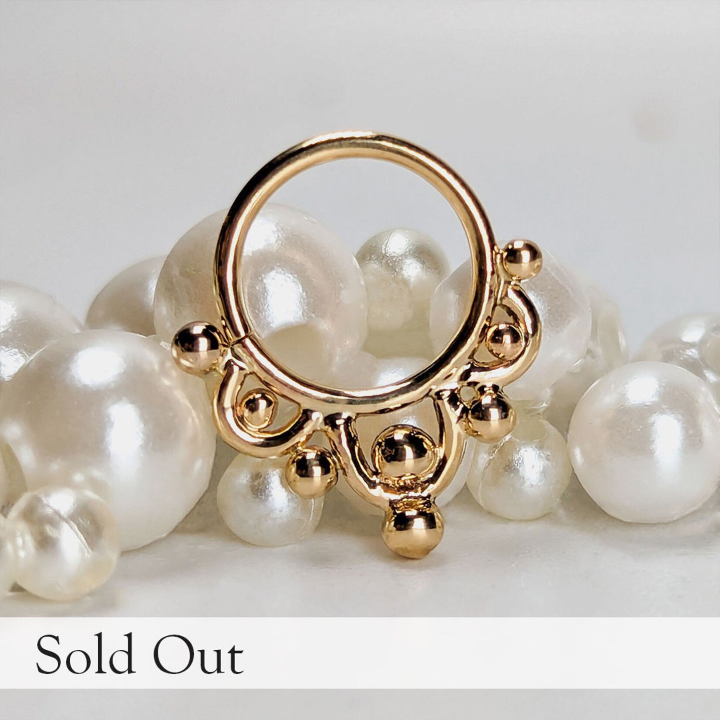 Antionette Ring