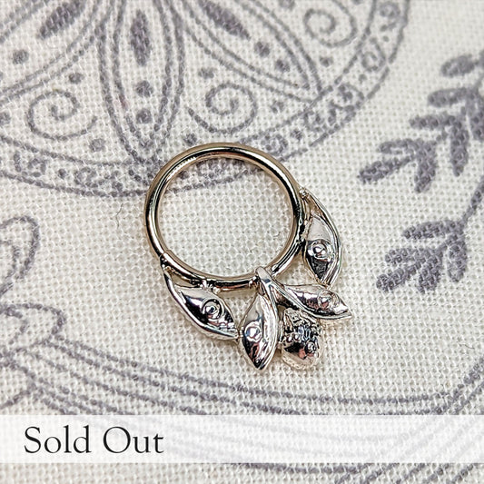 Curved Sections Ring with Diamond